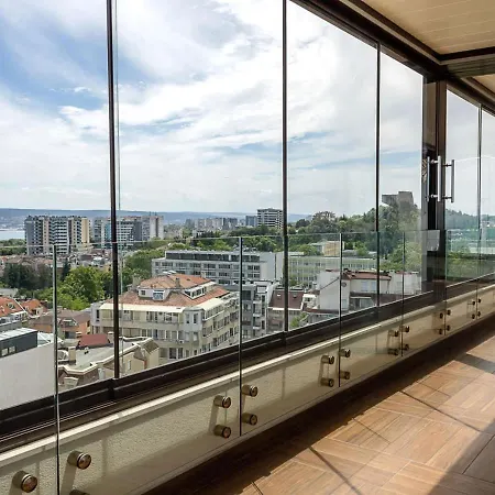 Appartement Luxury Sea View Flat With Parking In Briz By Flat Manаger Varna