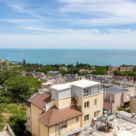 Luxury Sea View Flat With Parking In Briz By Flat Manаger Варна