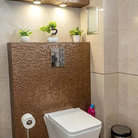 Luxury Sea View Flat With Parking In Briz By Flat Manаger Варна